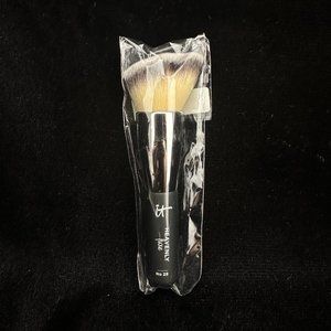 IT Cosmetics Heavenly Luxe Solid Serum Foundation Brush No. 29